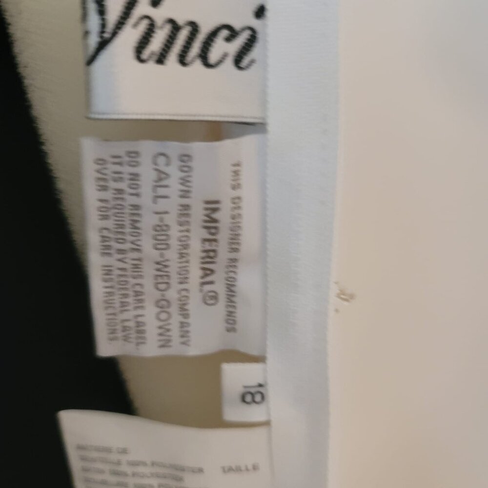 Size 18 Long A Line Wedding Dress V Neck Train Bridal Gown - Picture 7 of 16